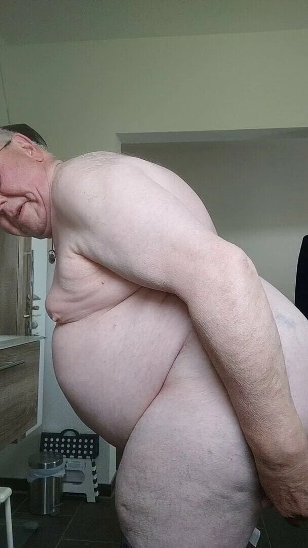 Karlchengeil: Cura del corpo prima di colazione