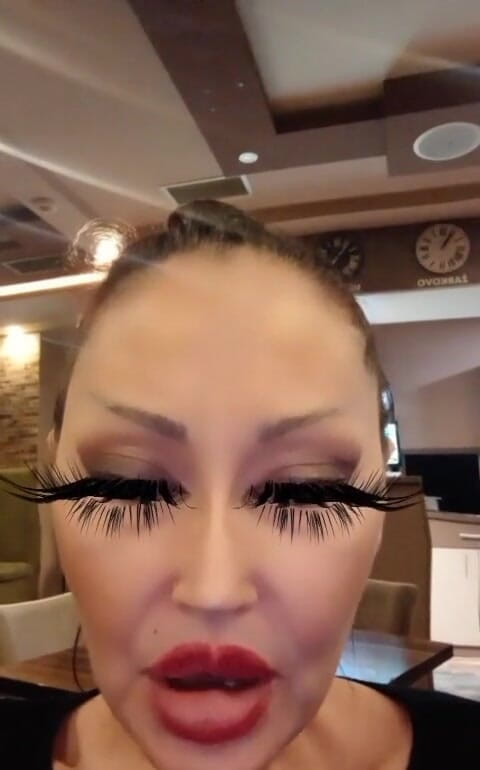 Dominatrix Redsonyja: Kiedy qween zrobić art look i powiedzieć czy widzisz lepiej...