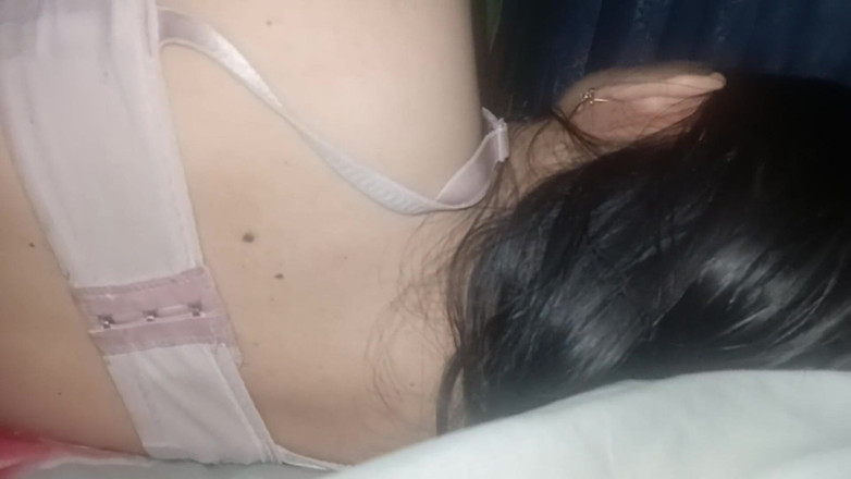 Famly sex: Užívám si krásné tělo mého souseda Prostřednictvím jeho krásného zadku.