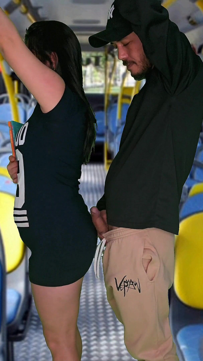 Jennyferpimenta: Studentin gefickt und gefickt im bus in der Öffentlichkeit!