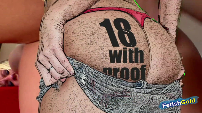 Teens Like it Hard: Impresionante joven rubia provoca antes de follar con un chico...