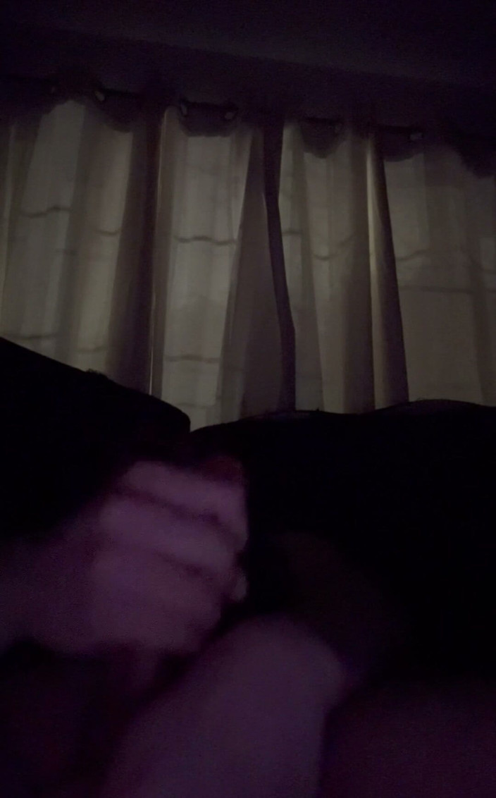 Remys: Jerk off in the Dark