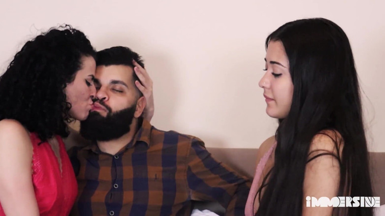Lady Snow Brasil: Due ragazze meravigliose nel loro primo trio