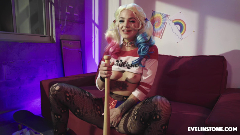 Evelin Stone: Harley Quinn, SPH, PAWG, coaching masturbatoire
