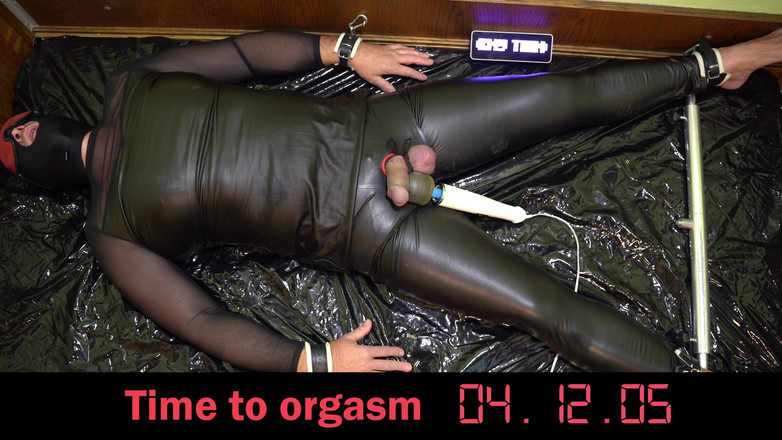 Daddy's secrets: Zelfbondage en gemolken