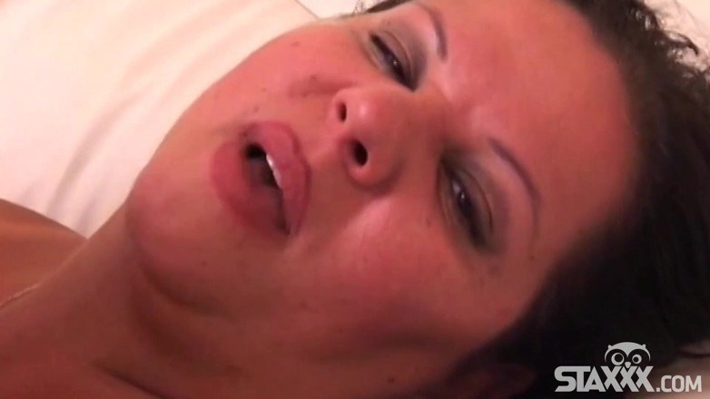 Staxxx: Dej to baculaté Cassie Blanca