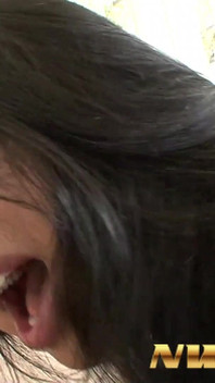 BBW asijská děvka tvrdě bušila s černým chůvou