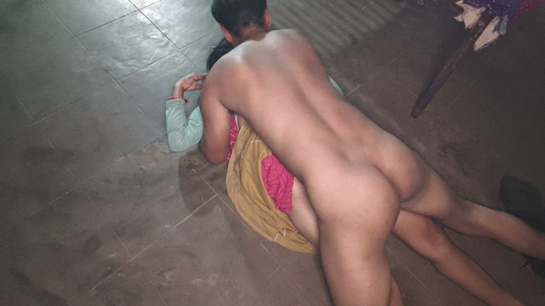 Desiputi7516: Desi Hot Indian Bhabhi Ki Desi Chudai Sex Video