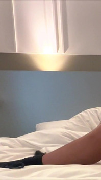 Latina Im Minikleid Perfekter Körper Lädt Mich In Ihr Zimmer Eingeladen. Perfekte Titten Und Arsch