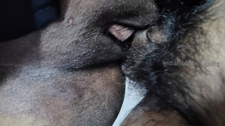 Indianbhabifucking: Sumitha Bhabi and Husband Friend Sex on Bedroom