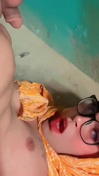The Hottest Pee Smallow Video