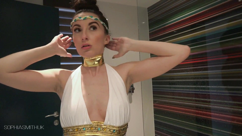SophiaSmithUK: prakritik devi varjit
