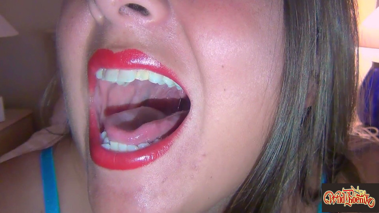 Wild Phoenix: My Extreme Close-up Mouth Tour - Green M&amp;m Munching Remastered HD