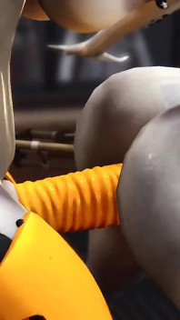 Futa sex robot si hraje s mimozemšťankou v sci-fi laboratoři