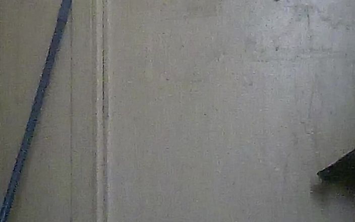 SweetDWillie456: Femboy-schläger mit saftigem großem schwarzem schwanz