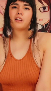 땀에 젖은 이복 여동생을 핑거링하다 걸렸어, Perv