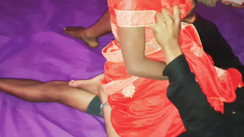 Trilokinath: Pasangan yang baru nikah hari valentine ini suka banget di...