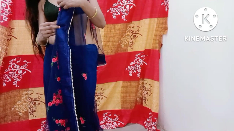 Ankurpriya000: Il tuo video hot: Priya si masturba al cinema a...