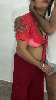 Hot Indian Girl Blowjob Boobs Pressing Fucking and Cumshot on Her Thighs