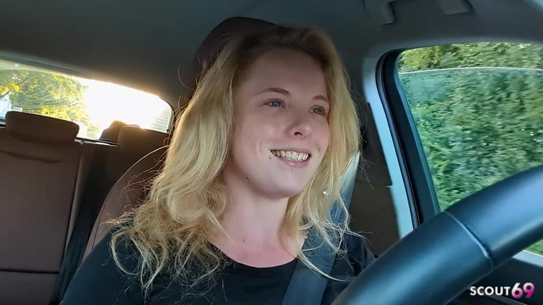 Scout69: Une fan allemande de Pokemon se fait baiser dans la...