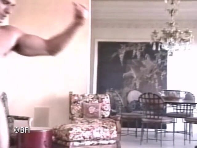 Bad Boys bedroom stories: Su primer sabor de polla