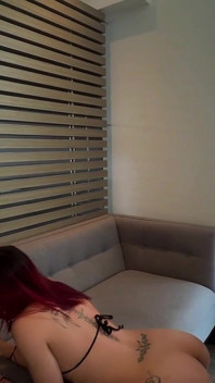 I Take a Stranger Home in Bogota and End up Fucking Her Without a Condom