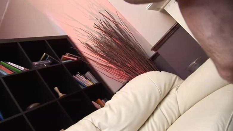 Extreme orgy: Chloe Delaure panch bare landon ke lie apni gand kholti...