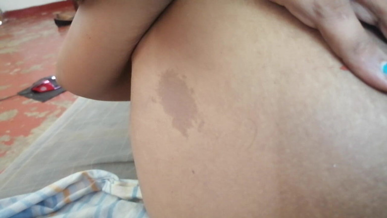 Tina Baby: Il gusto della vecchia figa indiana mi ricorda sempre la...