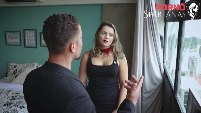 Porno Spartanas: Hot MILF Cum Collector