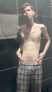 Kedoimath - Twink Showing Some Body