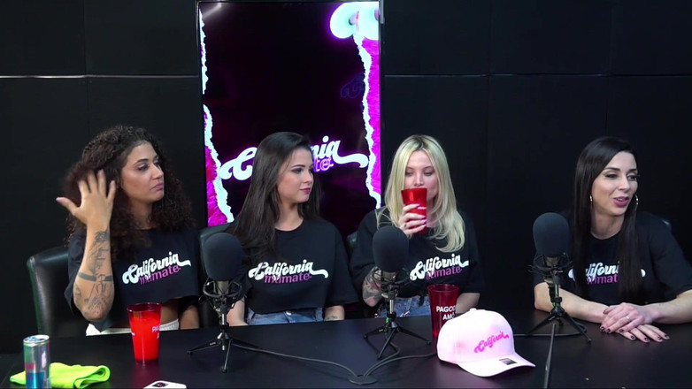 California TV: Pagode Da Ofensa - Giovanna Genesini, Luiza Marcato, Lana Borges và...