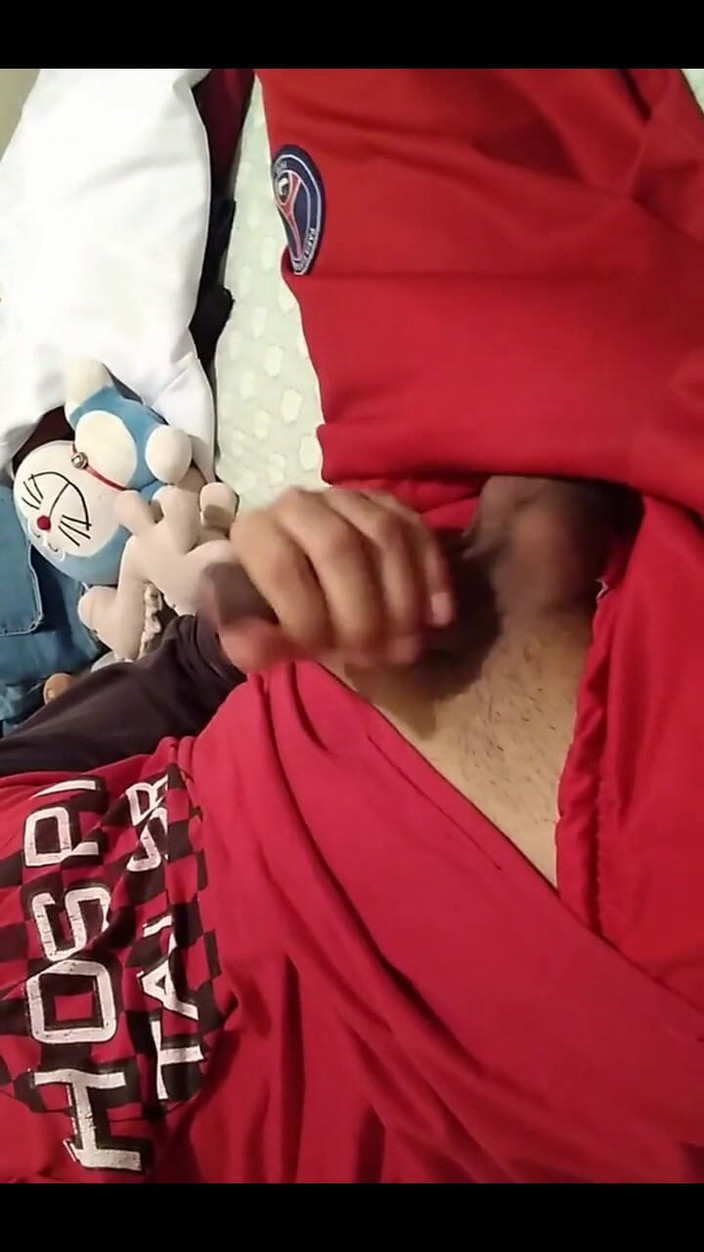AlexAlejandro13: Roter junge