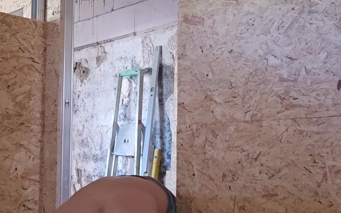 Chris_snoopy_91: A Hot Day on the Construction Site Part 6/9