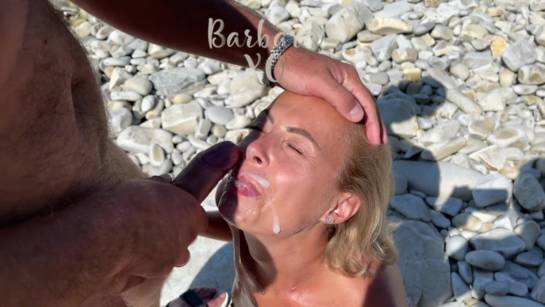 BarbaraXO: Wife fucked in the mouth by two watchers with a...