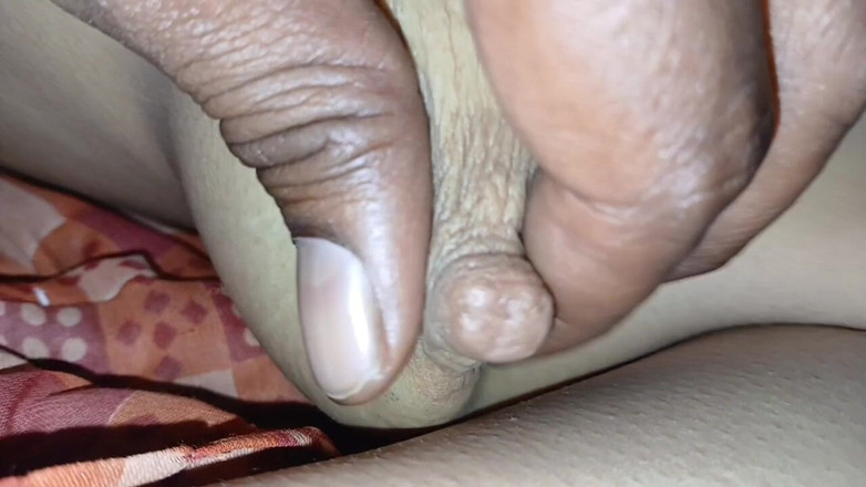 seema: 与继妹的全夜性爱