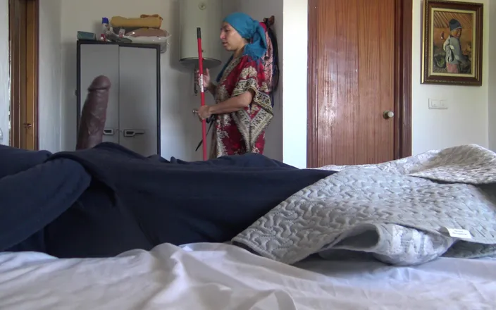 Souzan Halabi: This Turkish Granny Is Shocked!!! I Take Out My Big...