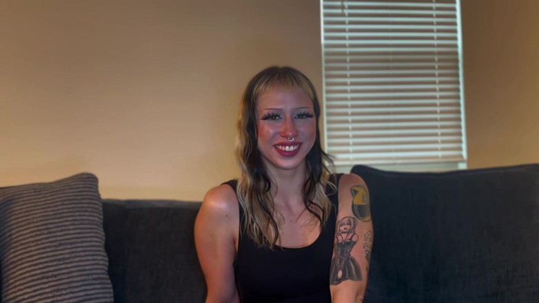 James Hardon: 흑인 대물 자지 섹스 테라피를 받는 Alt Goth Babe
