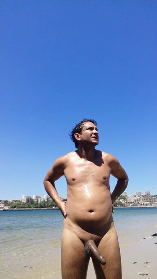 Boy top Amador: Uwielbiam plażę nudismo