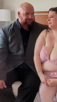 Souhlas rozhovor a chat s Lacifoxx Sfw