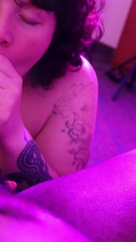 흑인 대물 빠는 Foxxxie Natalie 더 보기