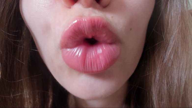 Rarible Diamond: Поцілунки і радість