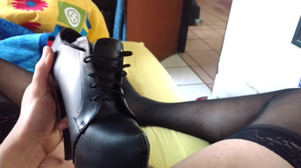 Robzonemen: Cuming in heels job