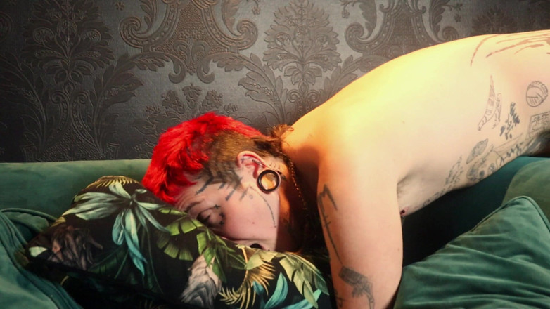 punkgoblin: Double dominatrice, brochette et adoration des talons