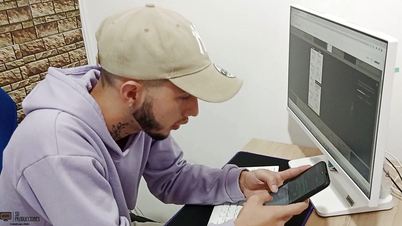 Vayolet: Zeer geile ex-vriendjes herinneren zich oude tijden met een geweldige...