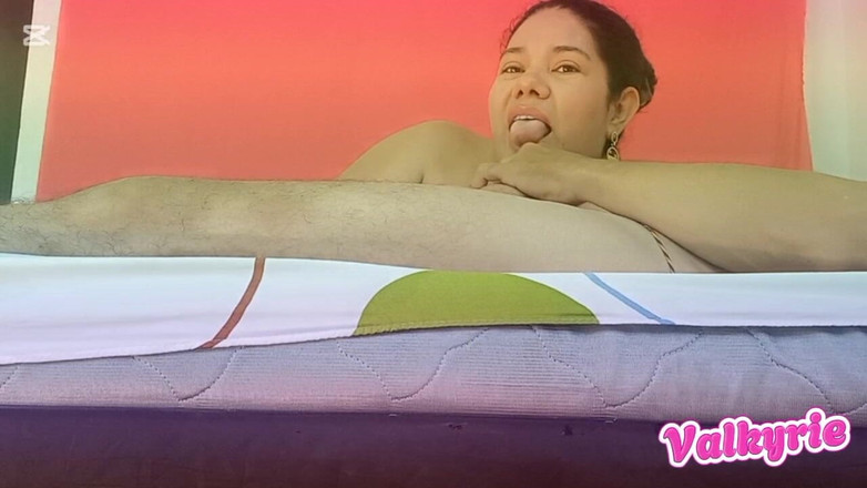 Valkyrie and Luigy Couple: Soție drăguță care face ceea ce îi place cel mai mult