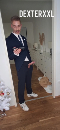 Dexterxxlfun: सौतेले पिता से चूसा