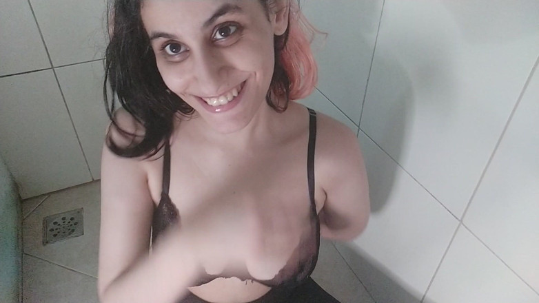 Ms Candy Bunny: Tights and Pee