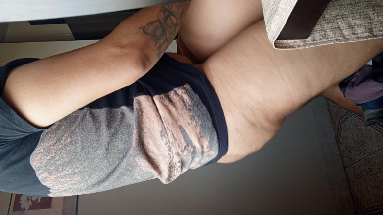 jo69sensualidadyplacer: Hàng xóm không chung thủy trong khi chồng cô ấy tắm