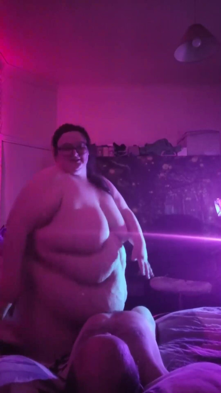 SSBBW Hunter: Sexy SSBBW jezdí na mém péru