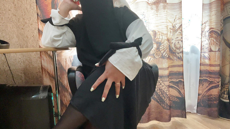 Lux Eva: Arabská egyptská manželka v sexy punčochách Mluví po telefonu se...